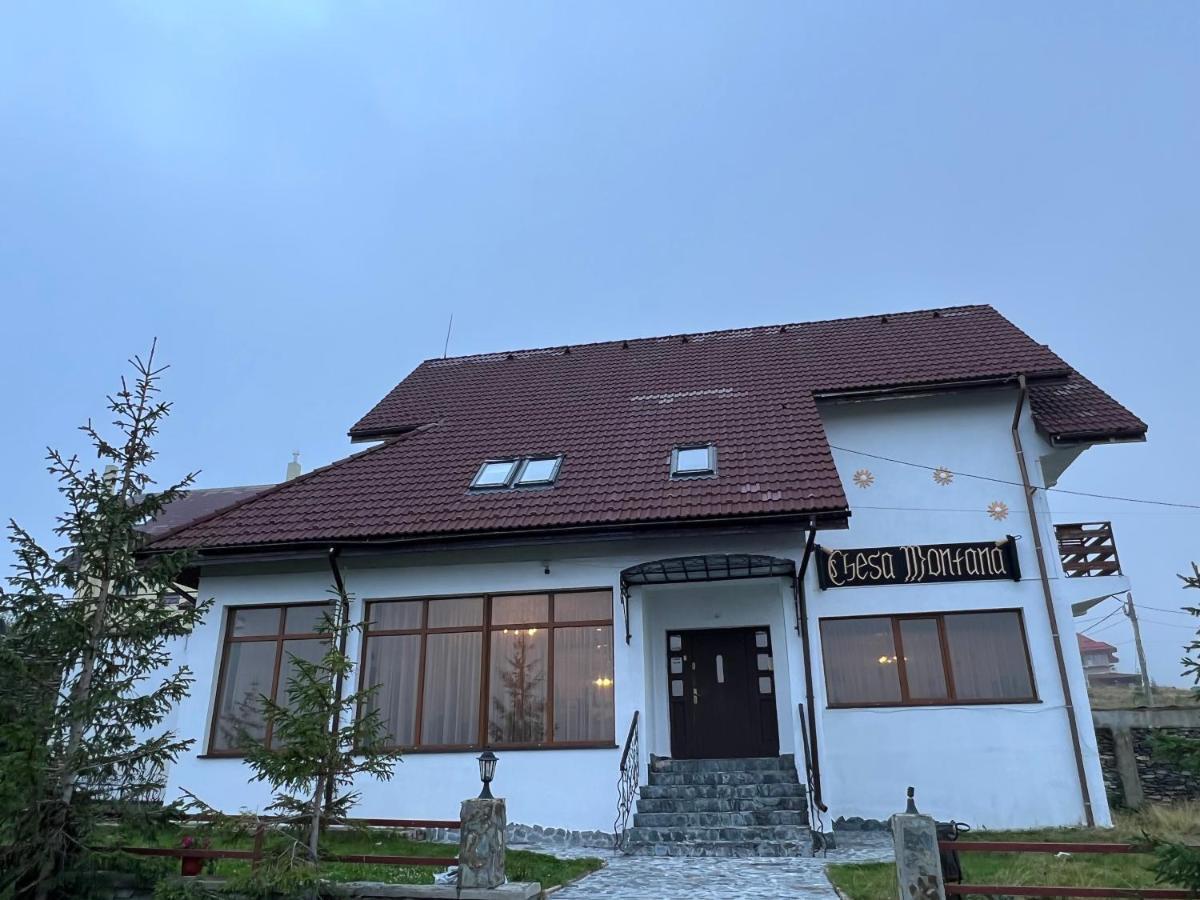 兰卡Chesa Montana别墅 外观 照片